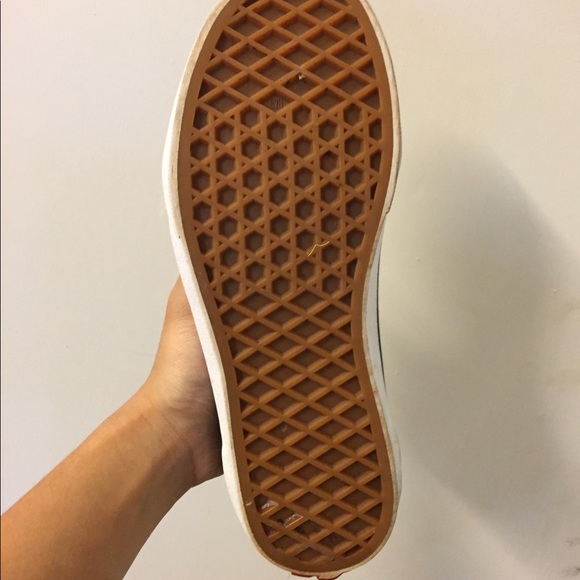 Vans Authentic Size 4y - Picture 2 of 3